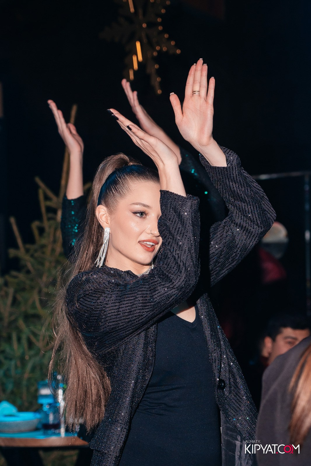 MOOD KARAOKE & TERRACE. КИПЯТКОМ АЛМАТЫ!