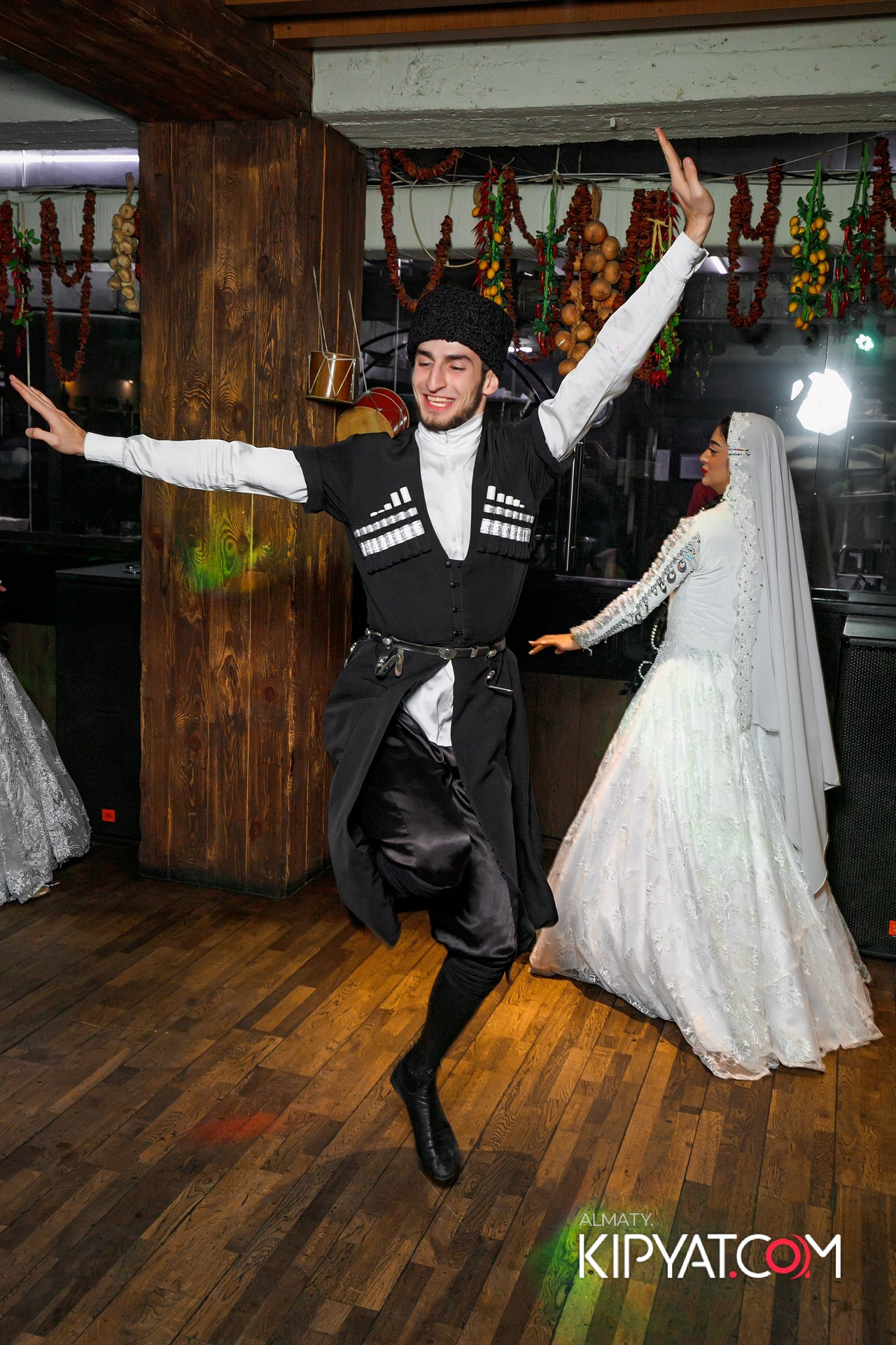 ВАХТАНГУРИ. КИПЯТКОМ АЛМАТЫ!