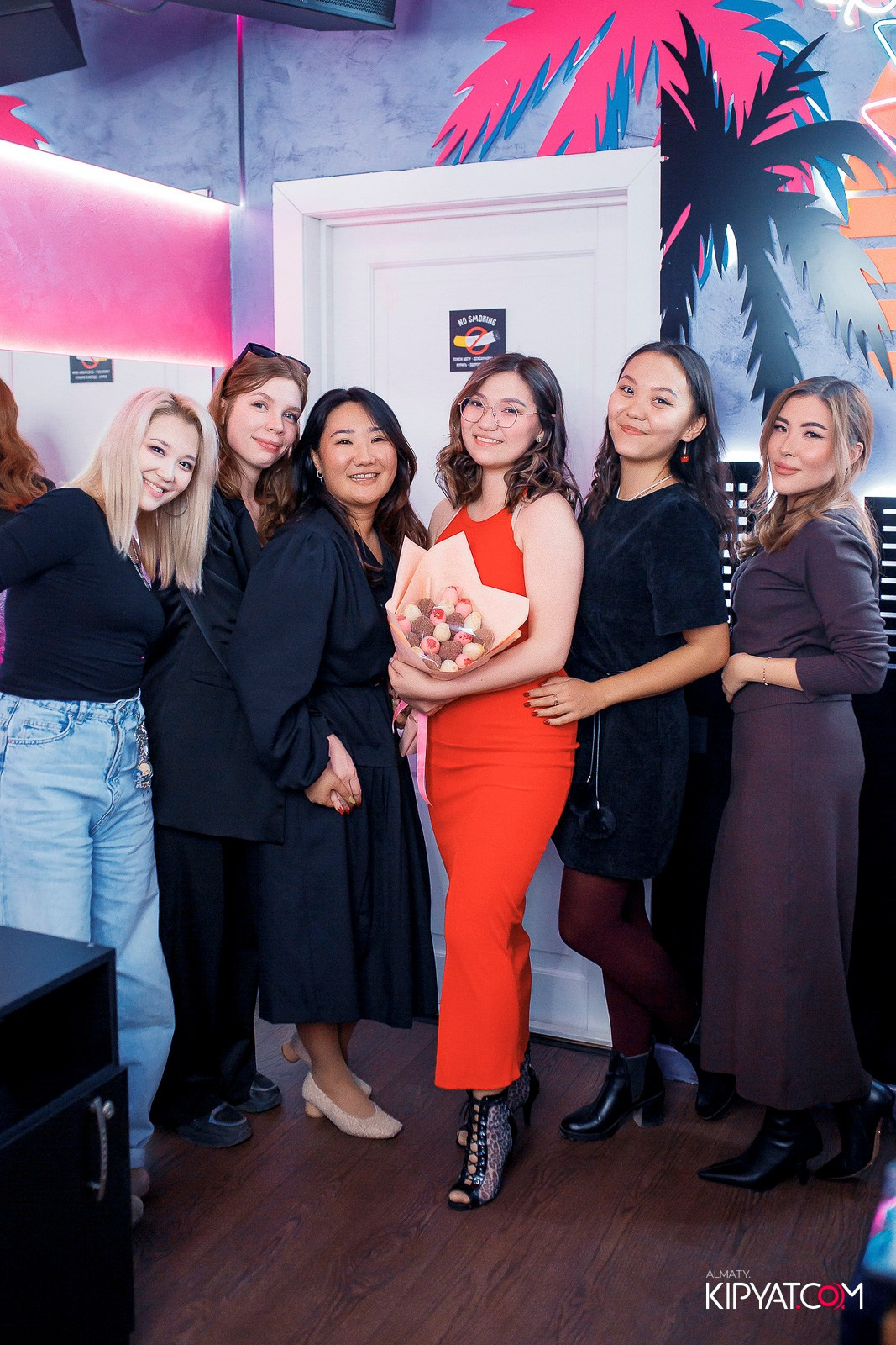 УХО И МЕДВЕДЬ НА ГАГАРИНА. КИПЯТКОМ АЛМАТЫ!