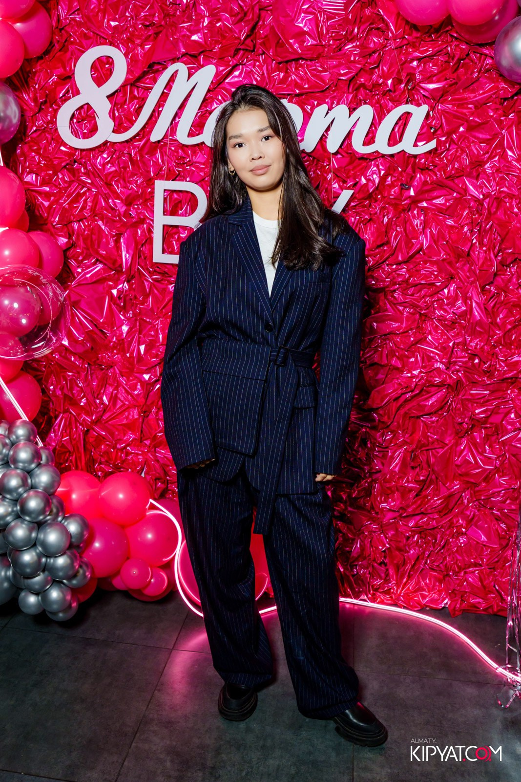 BAY RESTAURANT & BAR. КИПЯТКОМ АЛМАТЫ!