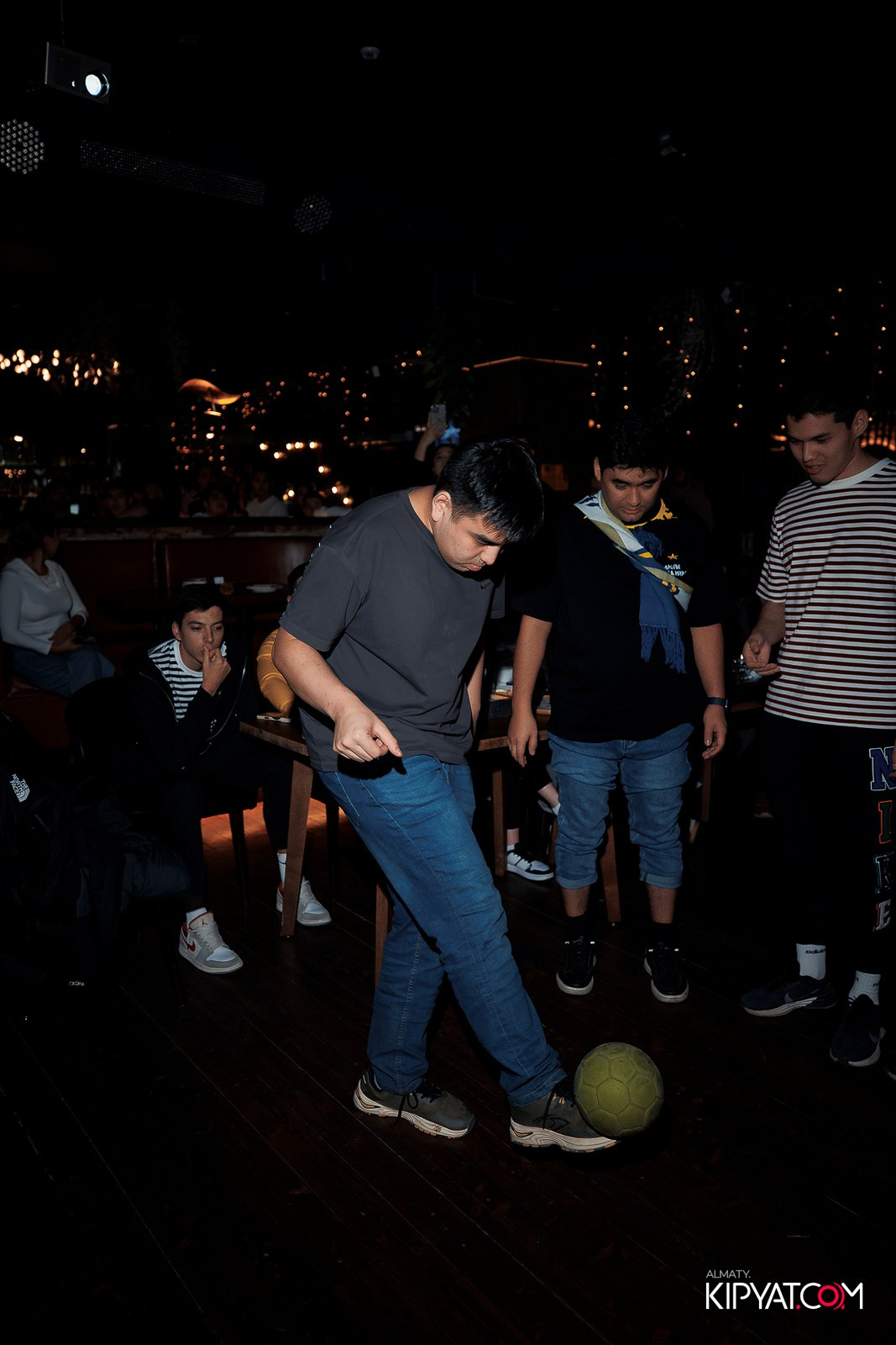 MUNCHEN PUB NA PANFILOVA. КИПЯТКОМ АЛМАТЫ!