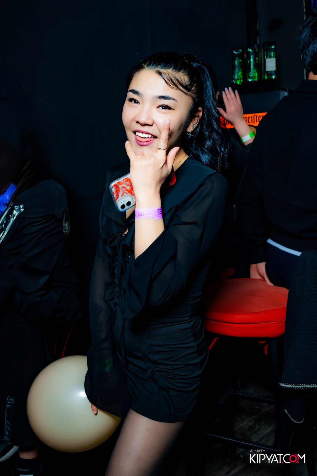 UYAT EMES BAR. КИПЯТКОМ АЛМАТЫ! Фотосъемка мероприятий в Алматы