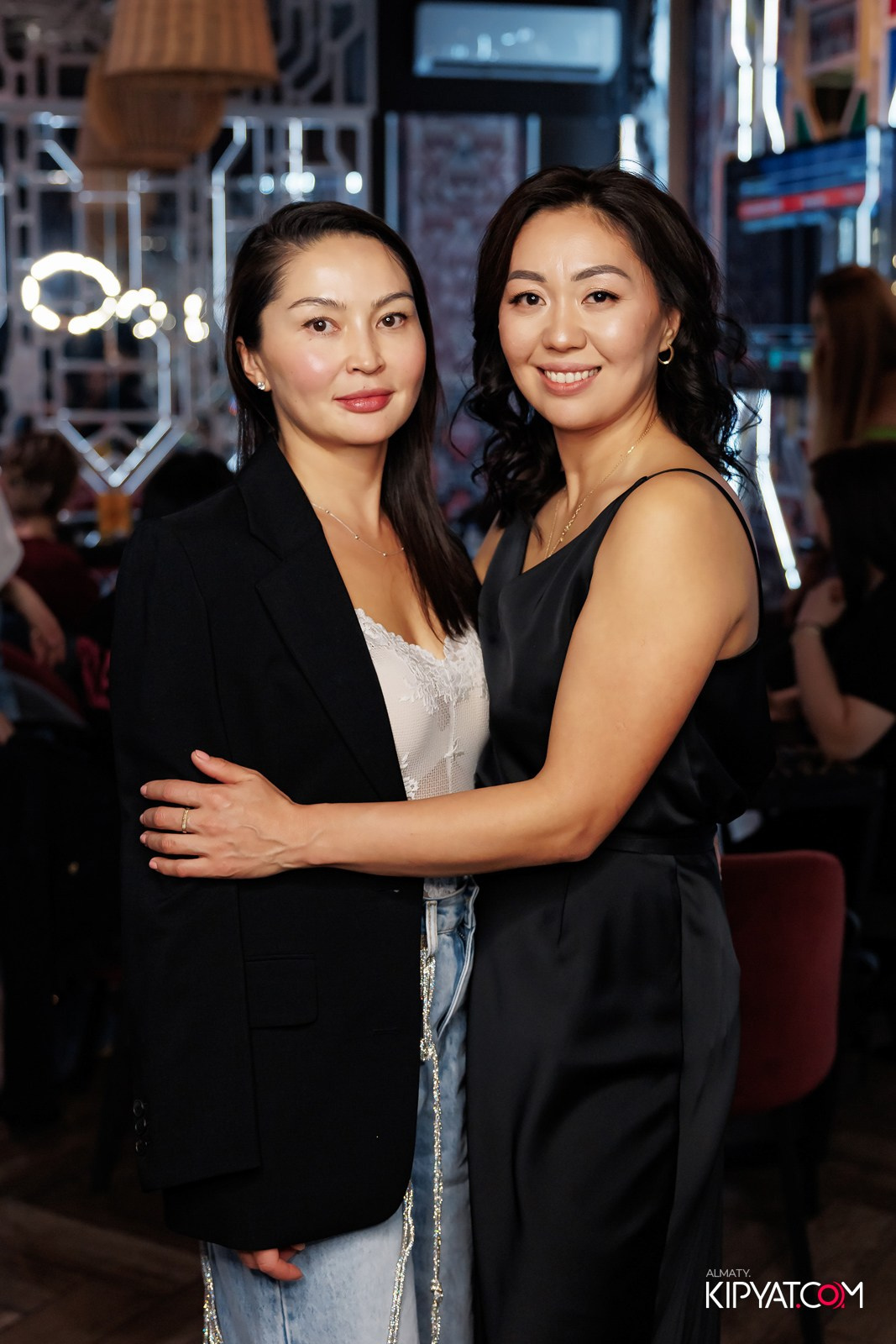 ЗАЯ, НА БИС. КИПЯТКОМ АЛМАТЫ!