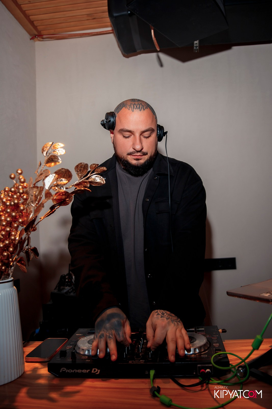 MED COFFEE & KITCHEN. КИПЯТКОМ АЛМАТЫ! Фотосъемка мероприятий в Алматы