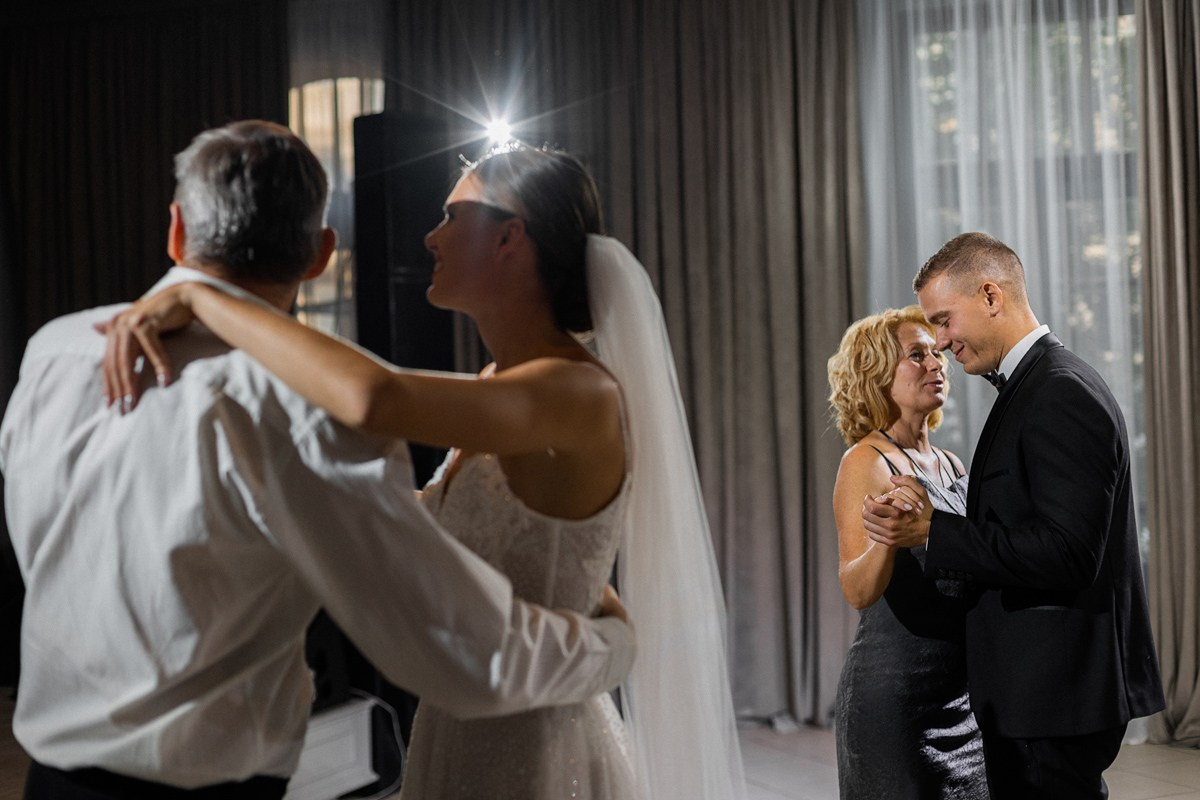 Алина и Никита. Фотограф Подсумкина Ирина