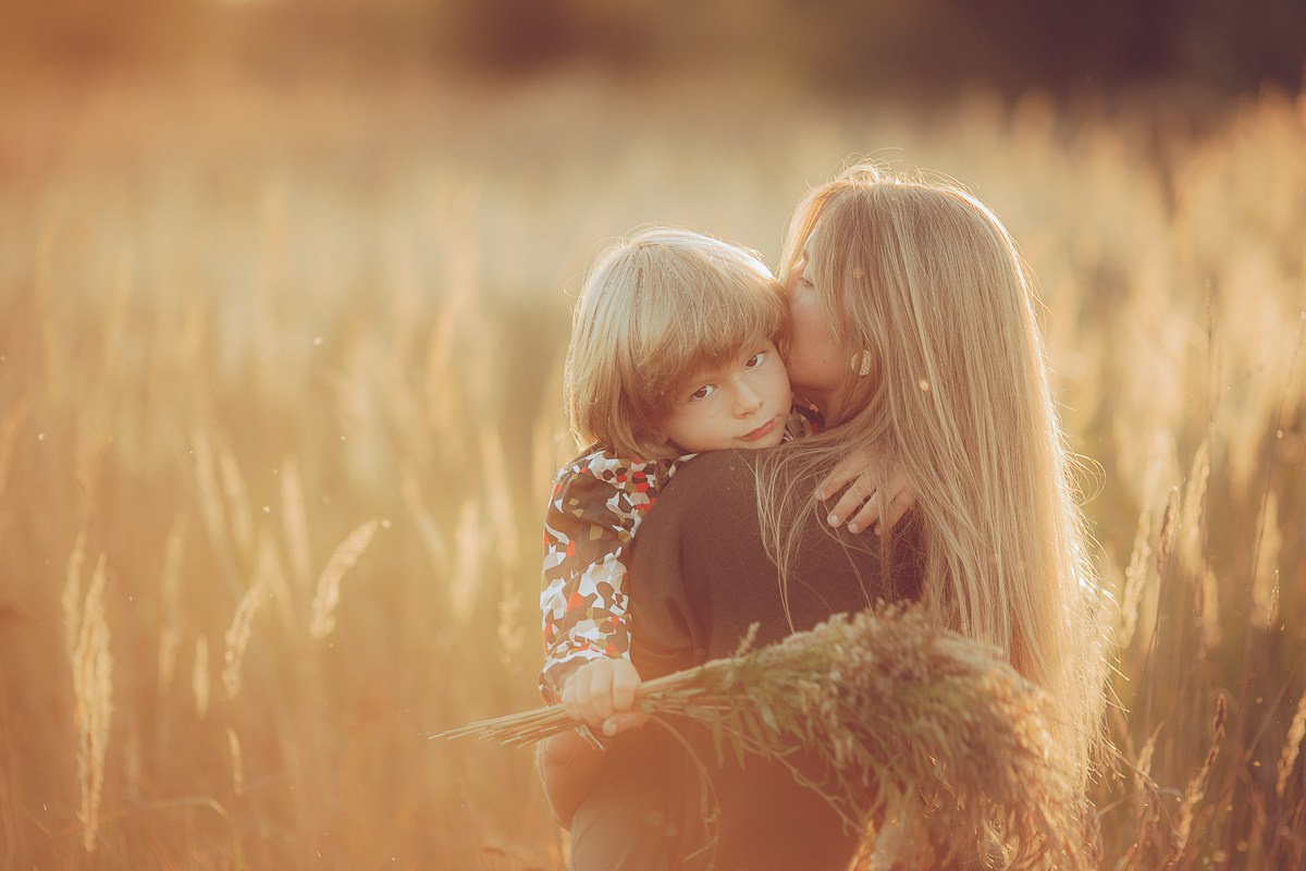 ЕЛЕНА, АЛЕКСАНДРА, ЮРИЙ. Фотограф Дарья Хрипач