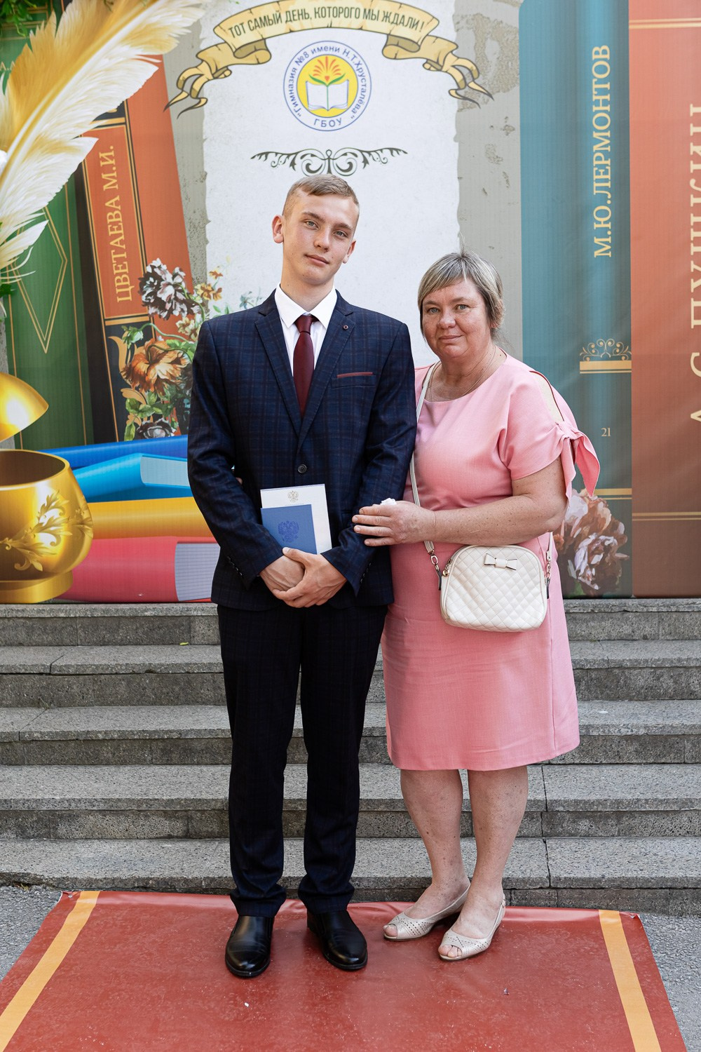 Фотосъёмка выпускного в школе. Свадебный фотограф, фотосъемка в Крыму, Севастополе, Симферополе, Ялте