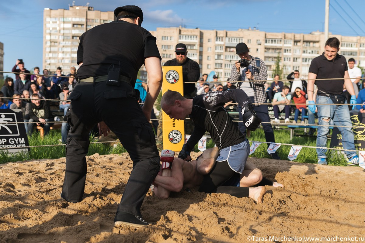 STRELKA. Репортажный и семейный фотограф в Санкт-Петербурге Тарас Марченко