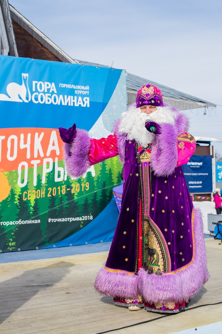 Ледяная сказка Байкала. Фотограф Наталья Кургина Слюдянка Иркутск