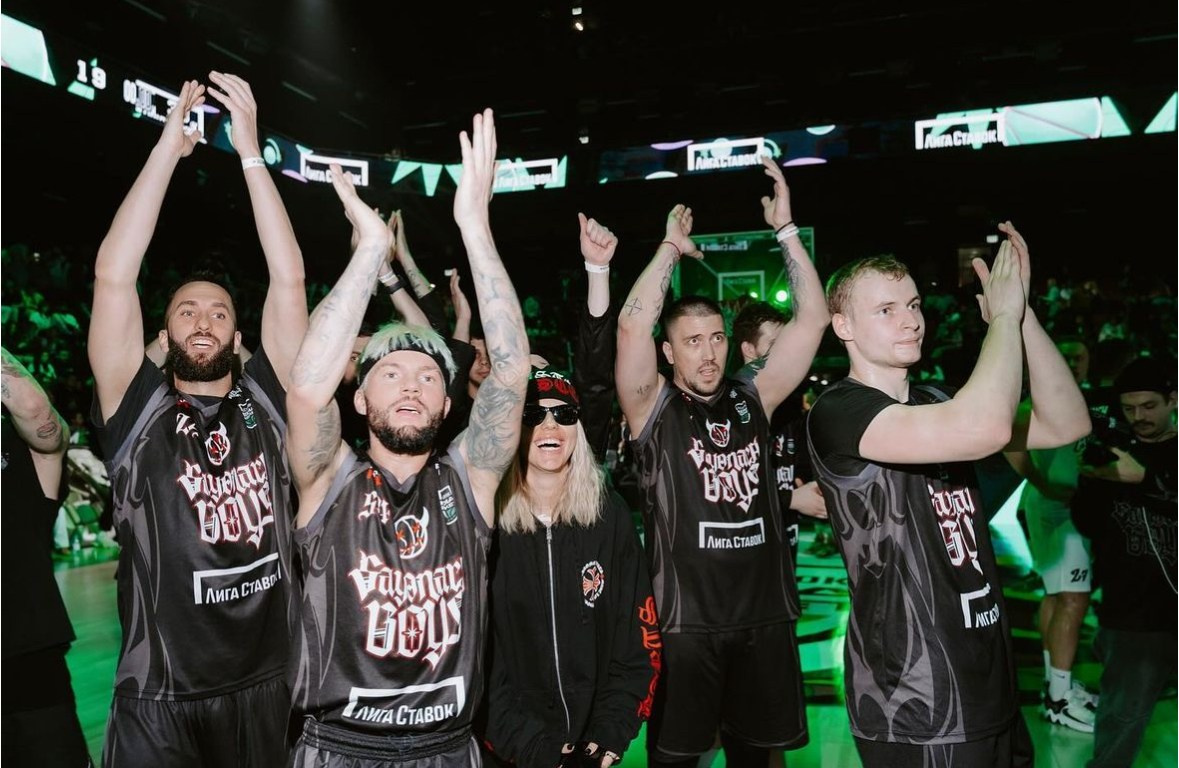 MEDIABASKET x LIGASTAVOK. Фотограф первого впечатления