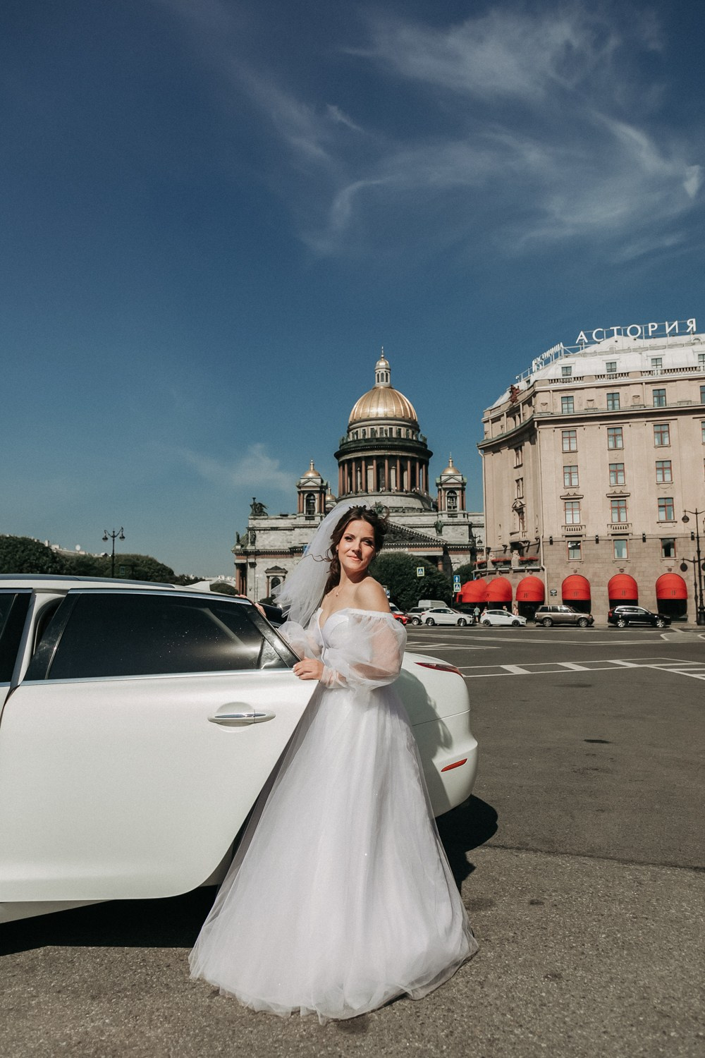 Свадебный фотограф в Санкт Петербурге, Москве. Фотограф крещение венчание в Петербурге! Помогает подобрать храм и посоветовал душевного батюшку в СПб