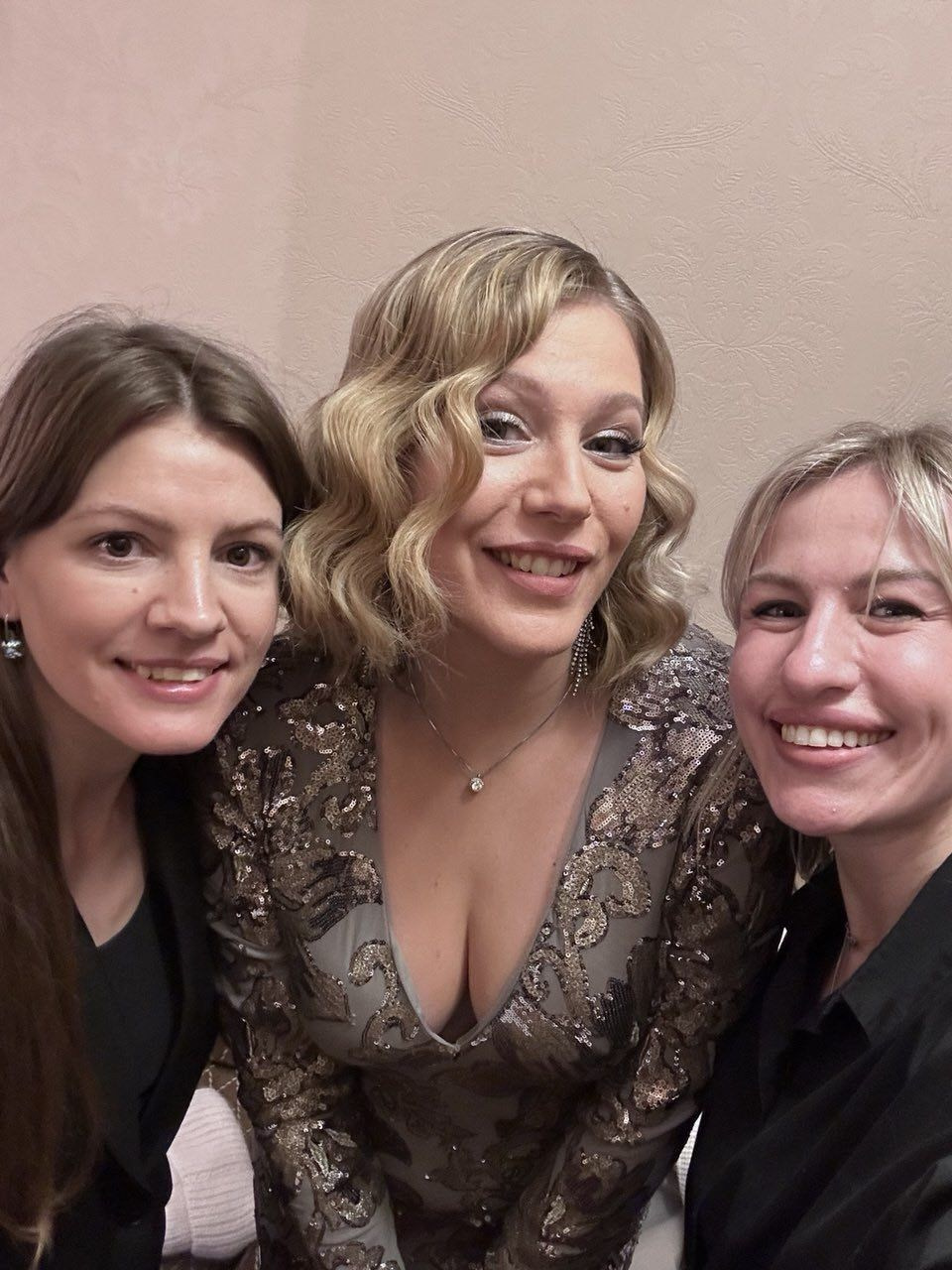 Стилист, визажист Яна Кондратенко