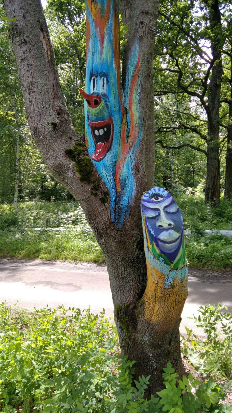 Роспись стен. Яр Панов Арт.Картины, татуировки, роспись стен и одежды в Москве