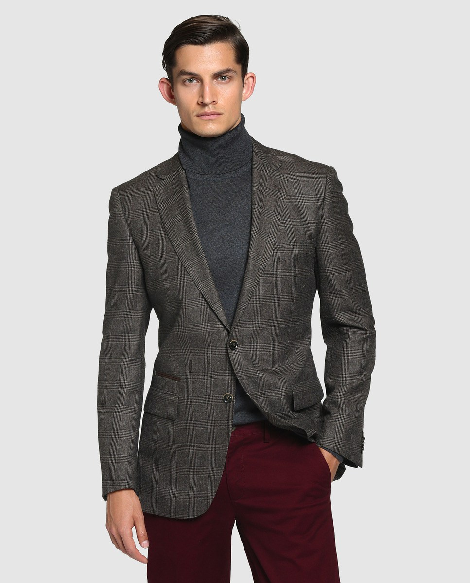 Алексей Б, 188 см, 48-50 р-р. KED Production — продакшн из СПб. Создаём фото, видео и контент, который помогает брендам и селлерам продавать больше