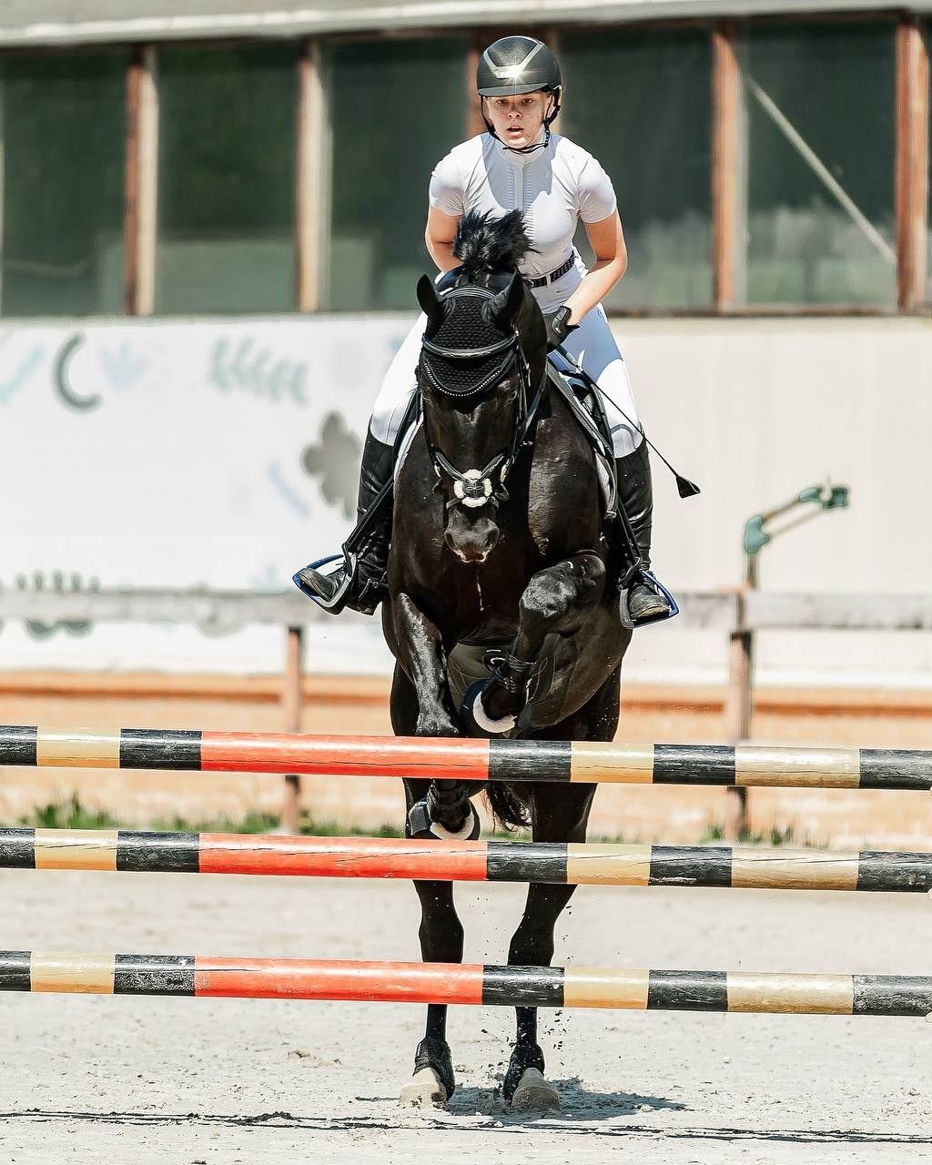 КСК «БЕЛАЯ ДАЧА», КОНКУР, ПОСВЯЩЕННЫЙ ОКОНЧАНИЮ УЧЕБНОГО ГОДА. Конный фотограф Куракина Дарья • Фотосессии с лошадьми