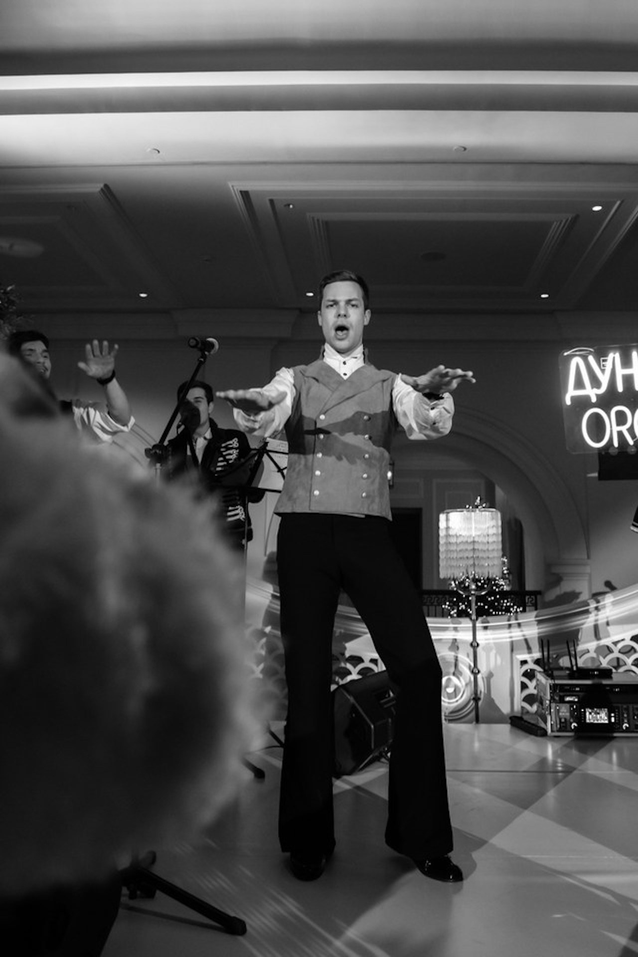 Зажжение новогодней елки в отеле Four seasons. By Twins — фото и видео объединение в Санкт-Петербруге, Москве и Сочи