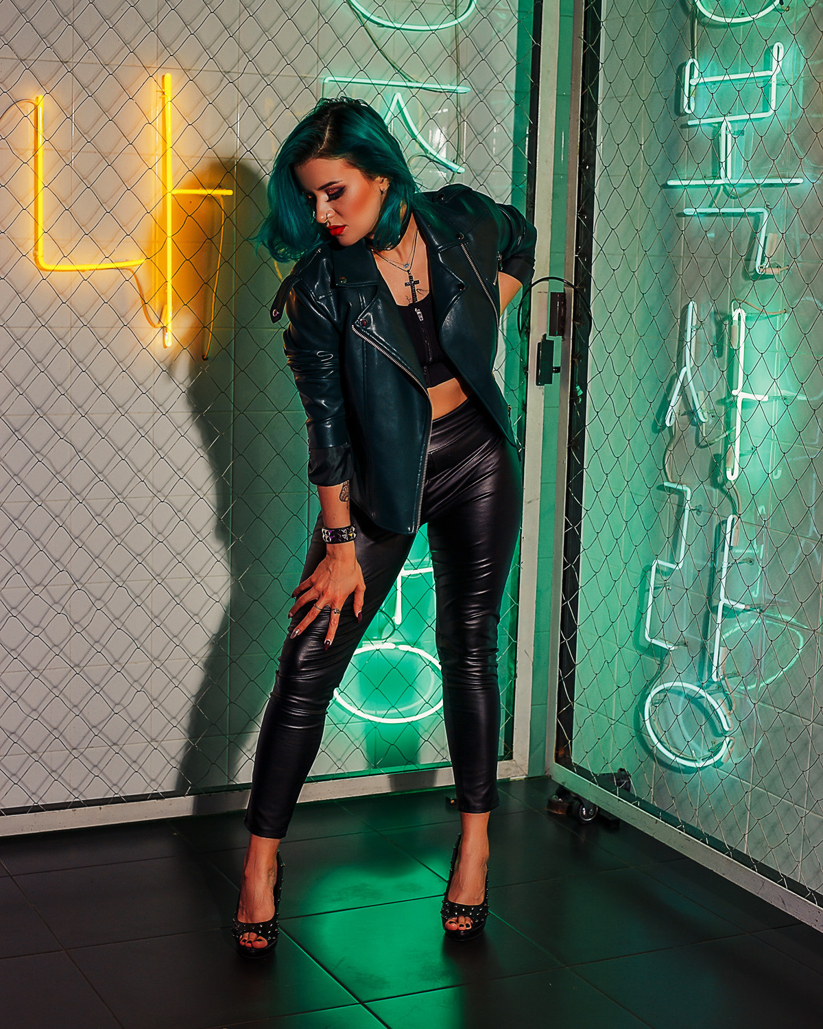 rina_sphoto, фотограф Катерина Сысуева, Рина Сысуева, женский фотограф Москва, профессиональный фотограф москва, бизнес портрет,свадебное фото, семейный фотосессия, неон, фотопроект, фотодень