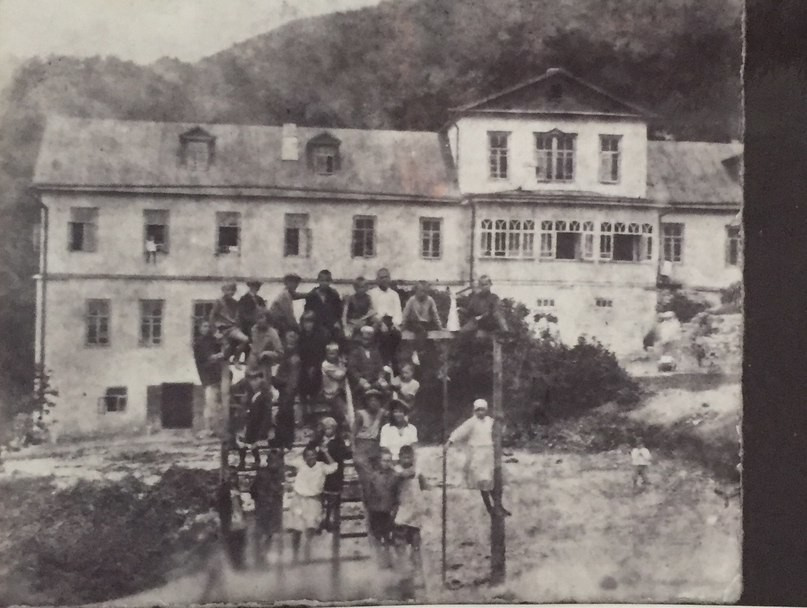 Пионерский лагерь "Орлиные Скалы". Фотоальбом истории города Лермонтов