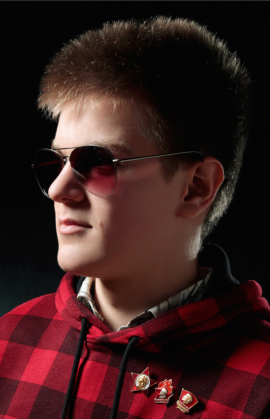 Портретный фотограф для выпускного Ростова-на-Дону. Выпускные альбомы, фотограф Денис Зимин в городе Ростове-на-Дону