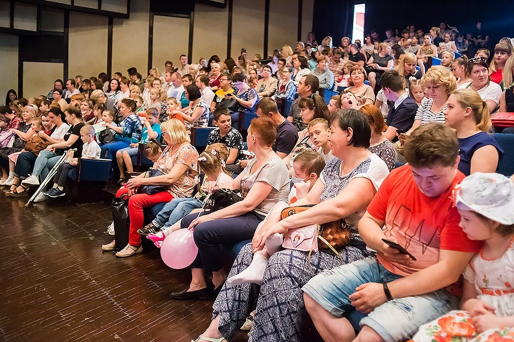 Благотворительный показ ТЮЗ. Детский и семейный фотограф, фотограф мероприятий Нижний Новгород