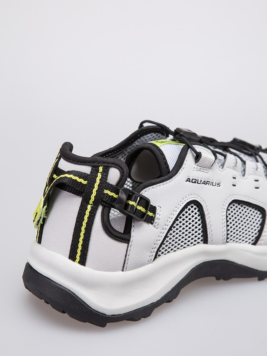 Профессиональная предметная фотосъемка обуви в Москве и Московской области. Фотостудия в Москве LUXARTPHOTO