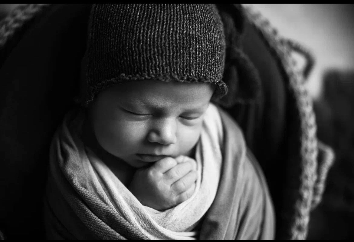 НОВОРОЖДЕННЫЕ до месяца. Мишугина Ольга Фотограф новорожденных, семейный и детский фотограф