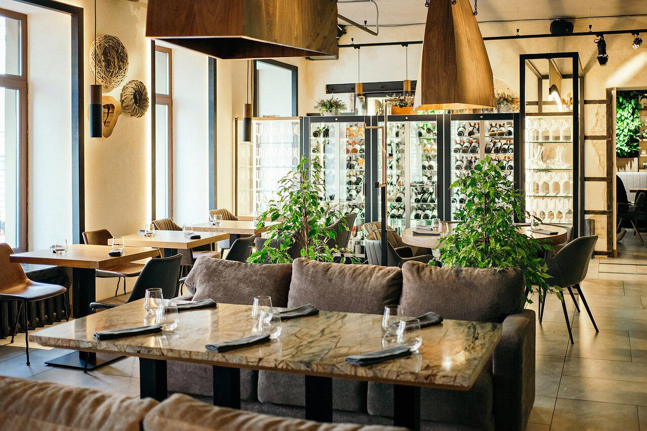 Коммерческая недвижимость. Reportage and Real Estate Photographer