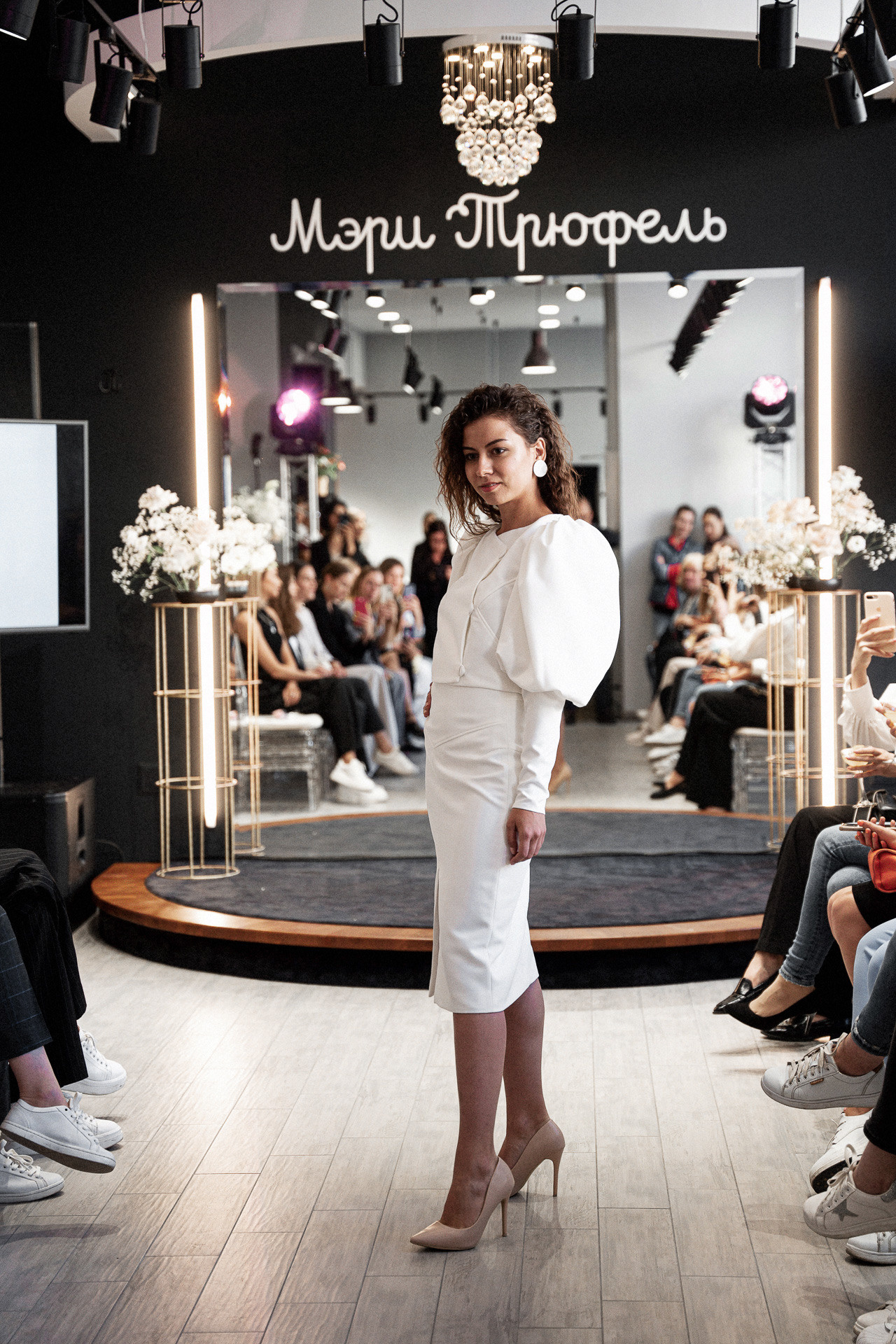 МЭРИ ТРЮФЕЛЬ. Открытие салона свадебных и вечерних платьев. Саша Потапкин Фотограф. Сочи, Екатеринбург, Москва