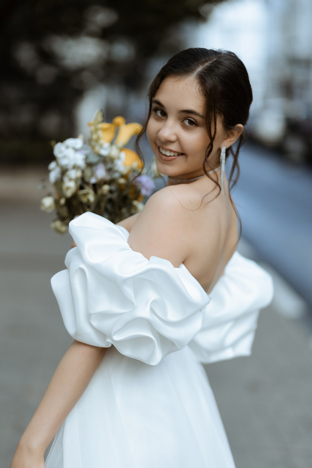  Свадебный поцелуй у памятника Владимиру Великому