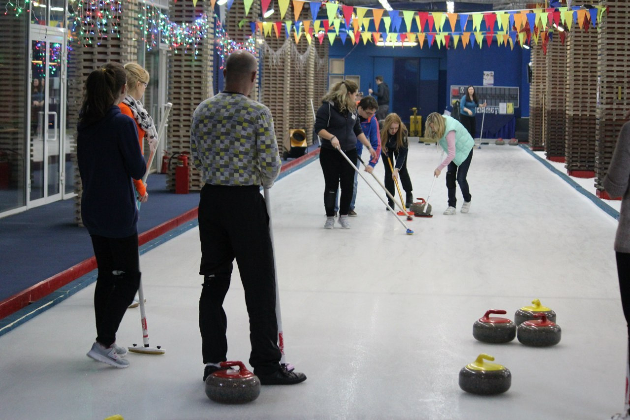 Кёрлинг | 10.04.2016. Галерея Фантим