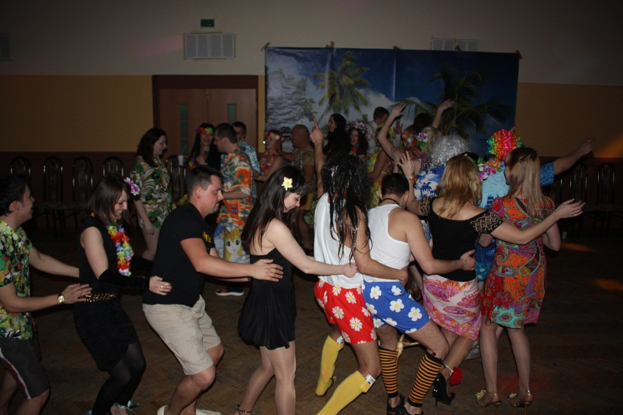 А у нас на Гавайях | 06-08.03.2010. Галерея Фантим