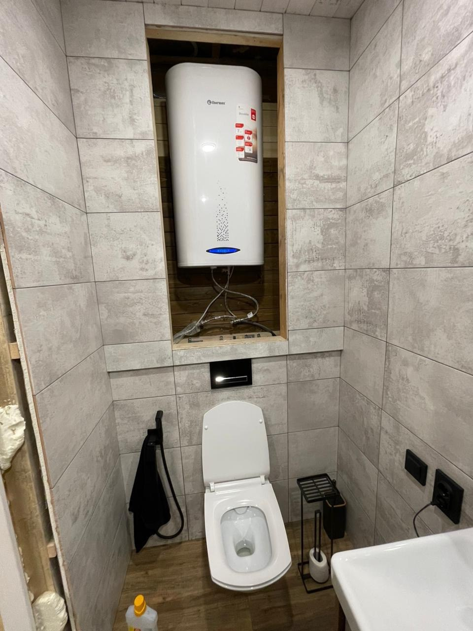 Ванная комната (с. Лесные Моркваши ул. Береговая д. 11). Ремонт санузла, туалета, ванной под ключ в Казани. Укладка плитки