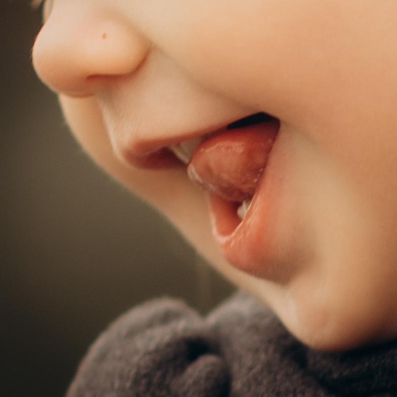 Всем привет! Меня зовут Евгения Попова и я семейный фотограф в Москве