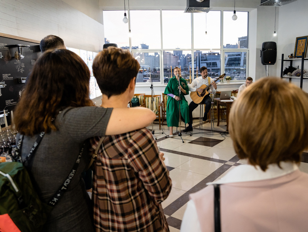 Репортажная съёмка мероприятия. Андрей Бортников. Рекламный фотограф в Грузии