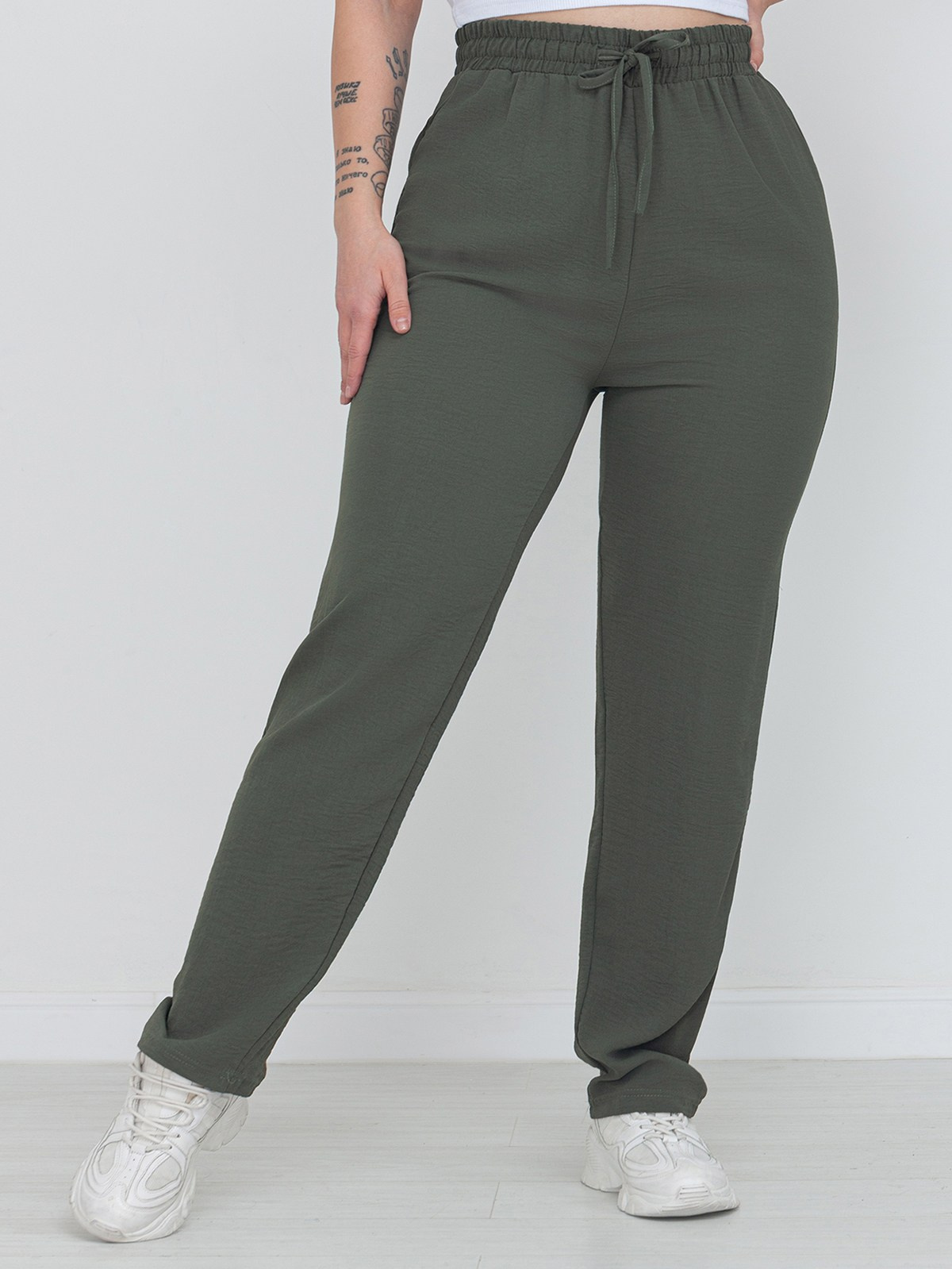 Фотосъемка брюк, для Валдберриз. Сборные фотосъёмки в Москве. фотосессии одежды.фотограф