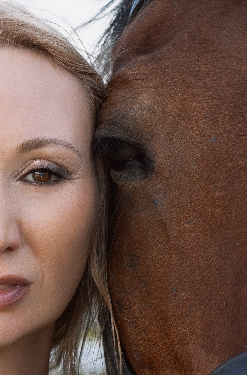 Татьяна. Фотосессия на конюшне. Яна Орехова. Фотограф в Томске