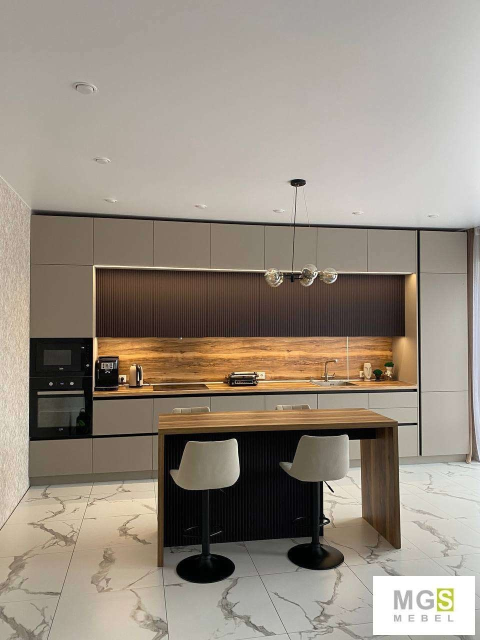 Кухонный гарнитур по индивидуальному заказу