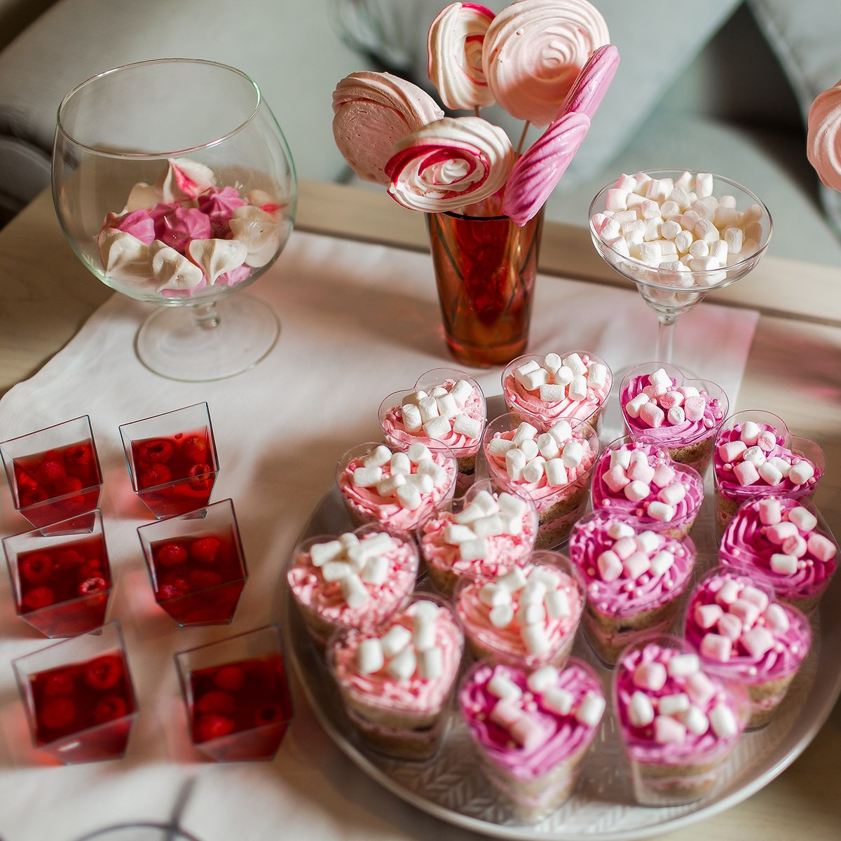 Фотосъемка детского Дня рождения Элизы. Репортажный фотограф Борис Геер