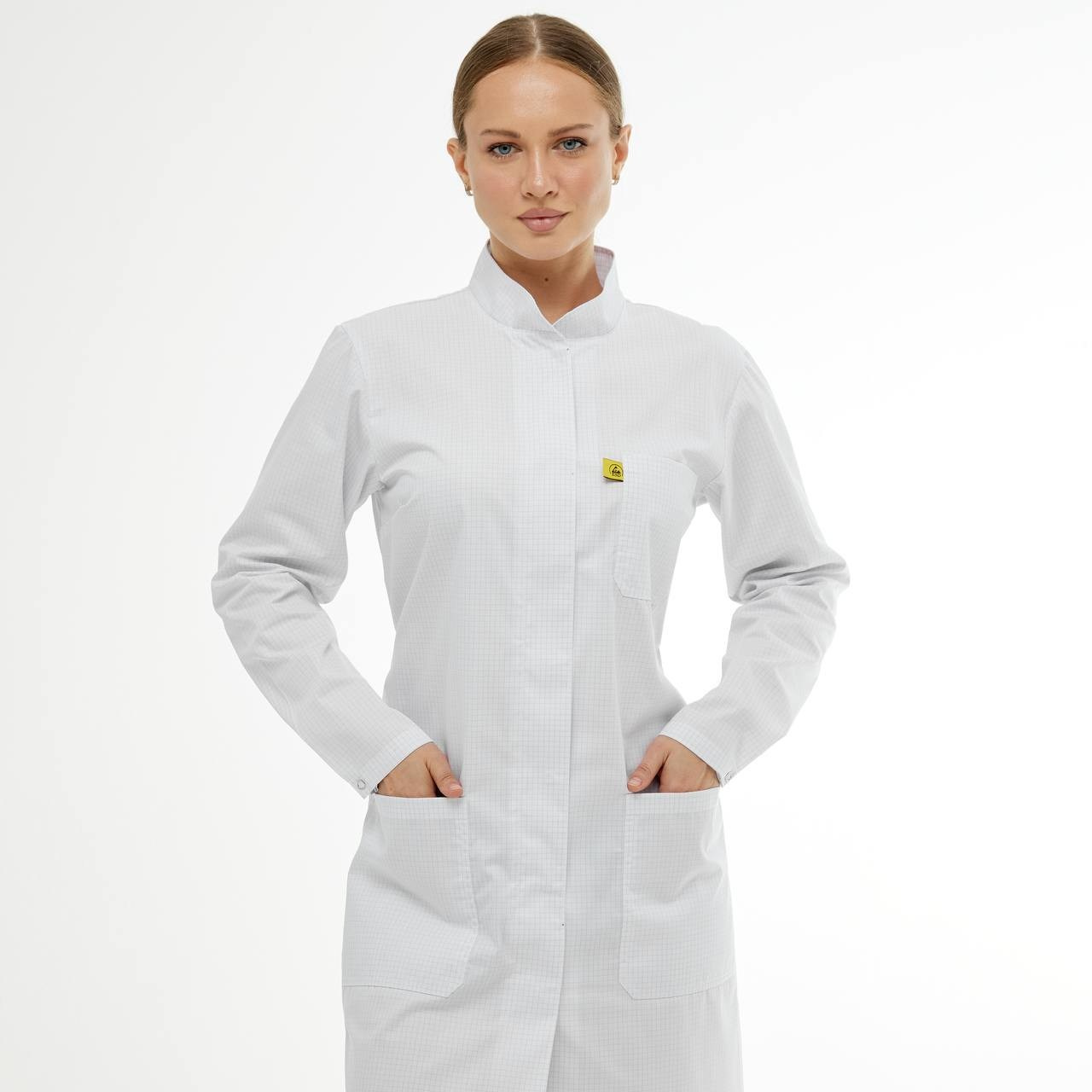 Елена, р-р 42-44, рост 170. KED Production — продакшн из СПб. Создаём фото, видео и контент, который помогает брендам и селлерам продавать больше