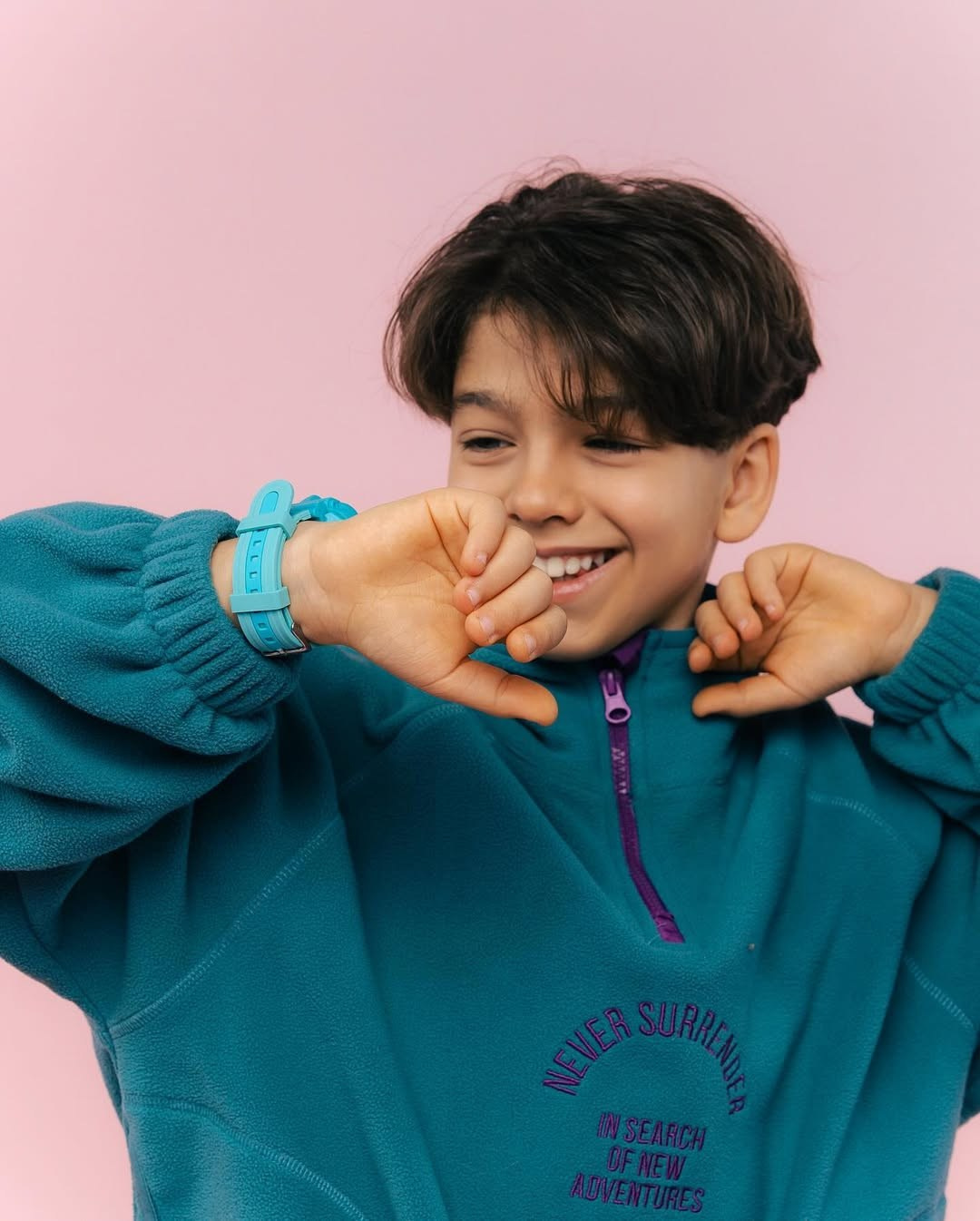 Съемка для детских смарт часов Prolike. Фотограф в Санкт-Петербурге и Москве