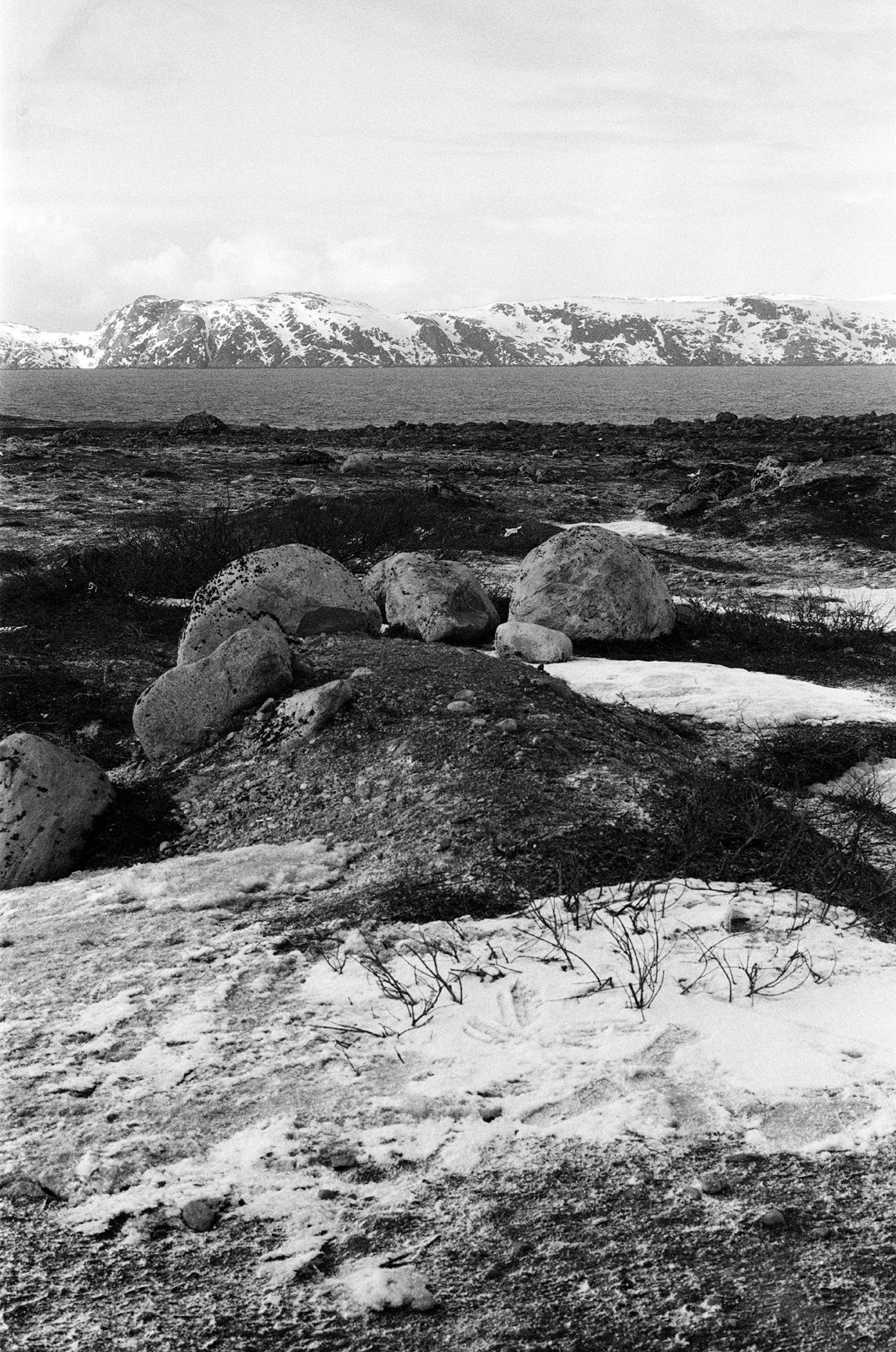 Teriberka (Murmansk). Another person Pavel Potseluev. A photographer in 2025