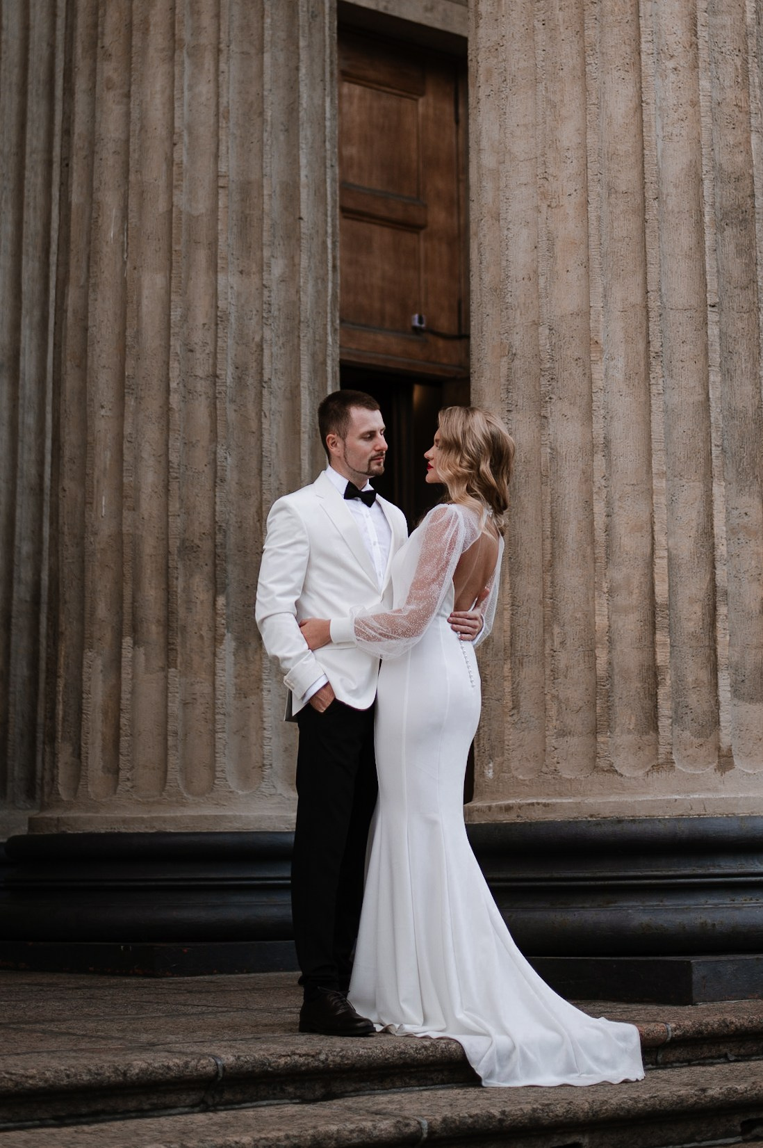 Свадьба возле Казанского собора. Фотограф Москва и Видеограф Москва