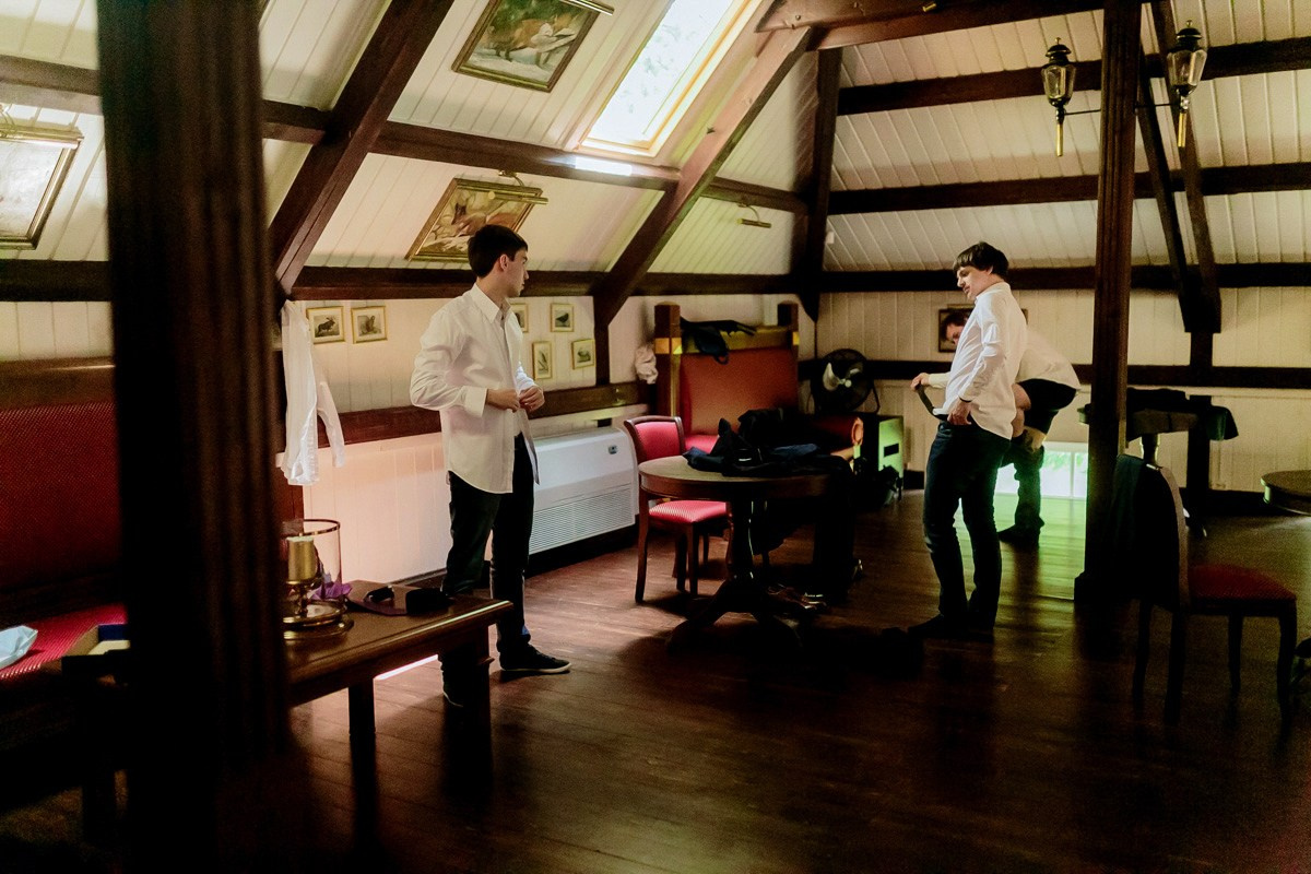 Евгения + Ники (Под дождем). Свадебные и портретный фотограф — Кирилл Зорин