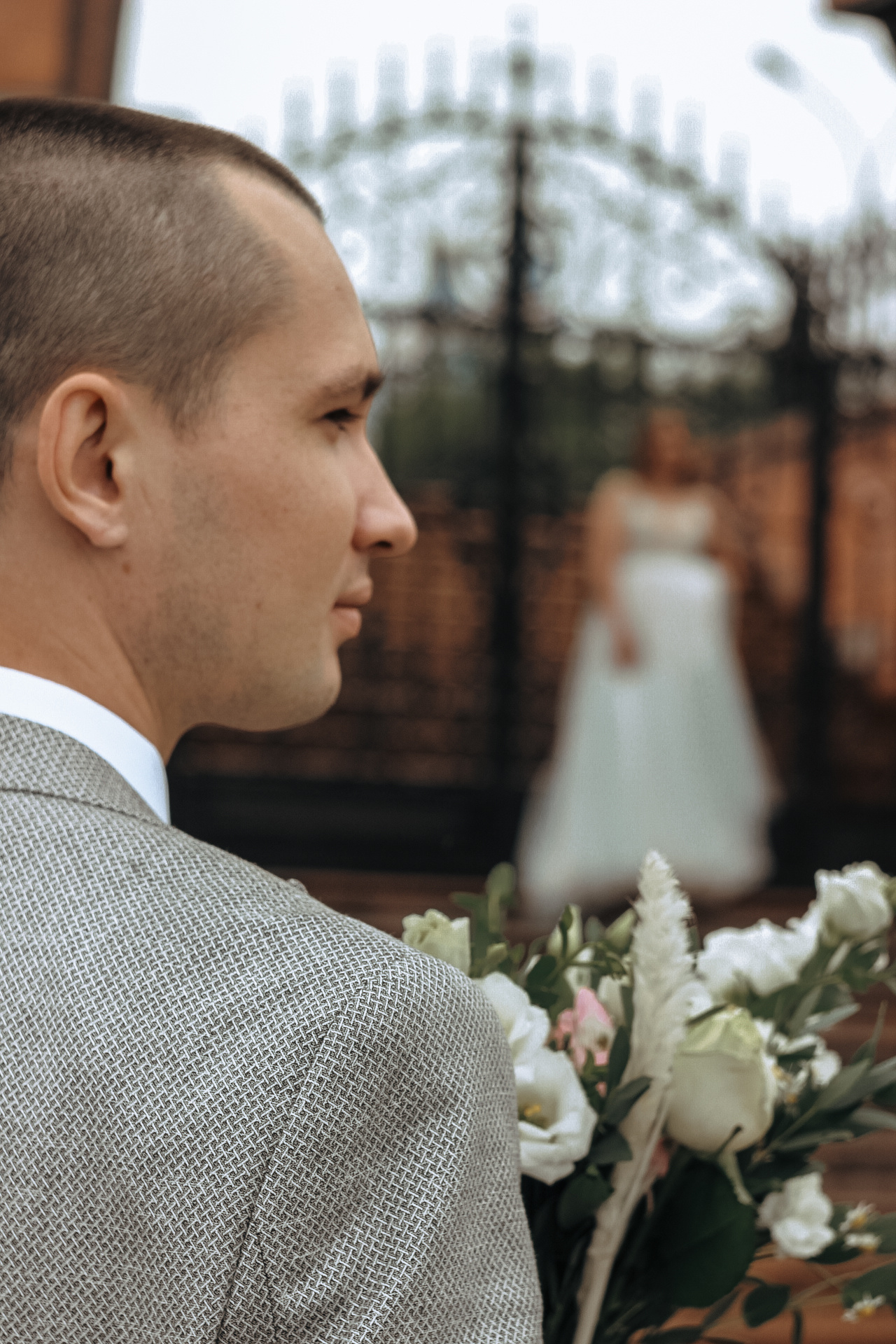 Свадебная фотосессия красивой пары в Новосибирске недорого. Семейный фотодуэт Ирина и Николай Власьевы. Фотосессии в Новосибирске