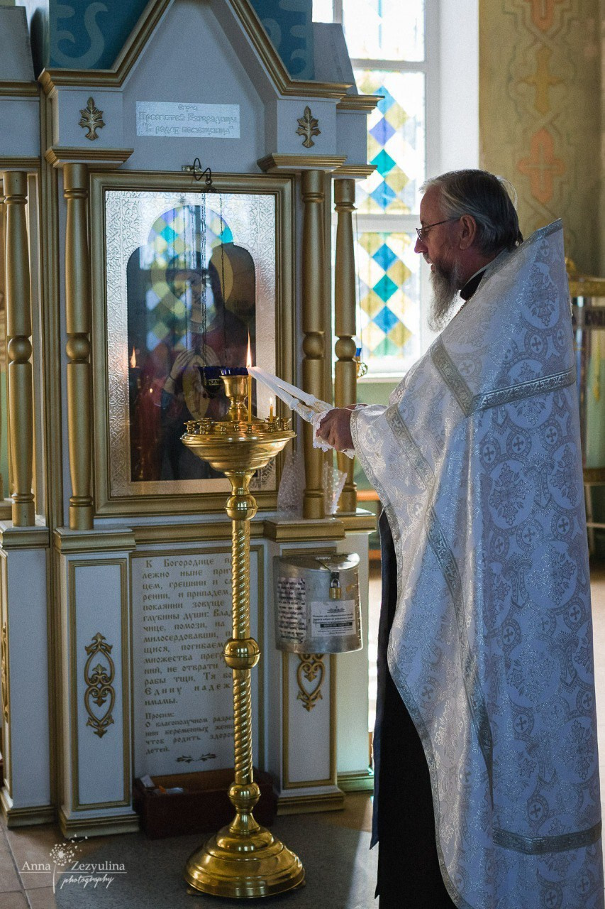 Фото в храме. Фотограф Зезюлина Анна