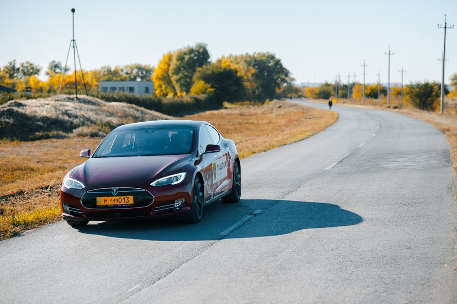 Тест-драйв Tesla. Главная