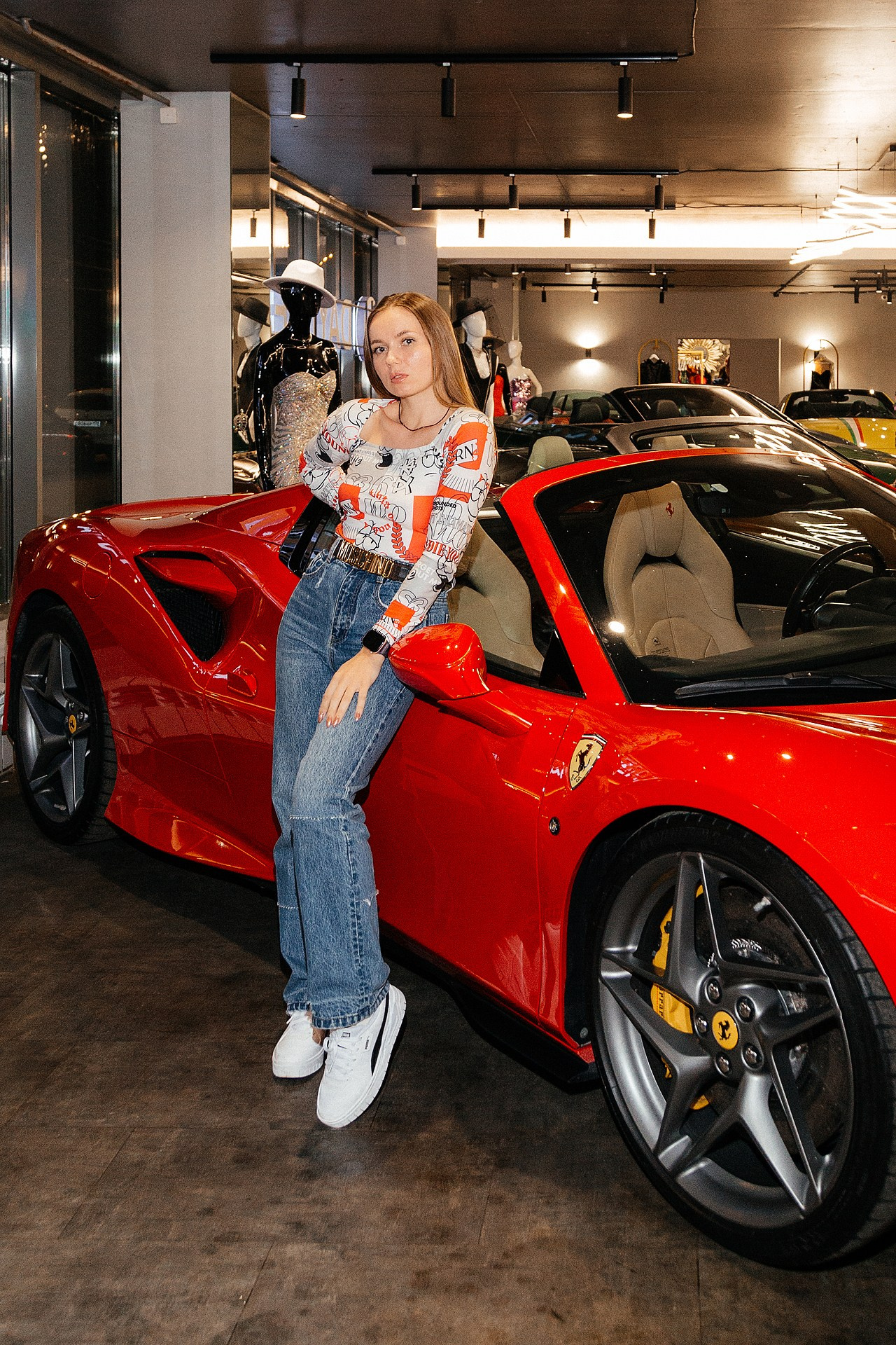 Репортаж в автосалоне. Светский фотограф Санкт-Петербург и ЛО