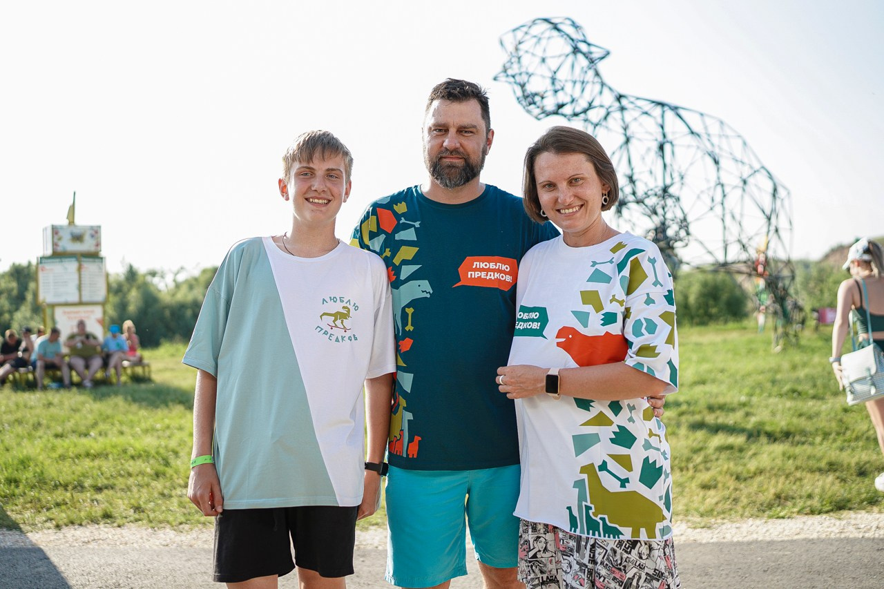 Динотерра 2024. #фотокаквкино | Фотографирую людей