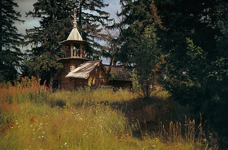 Часовня Варлаама Хутынского и Праскевы Пятницы в дер. Подъельники. Заонежье, 19 в.