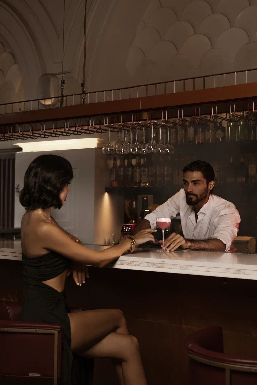 Съемка для бара «Сплетни"/ парфюма Bybozo. Персональный стилист Анастасия Фомина